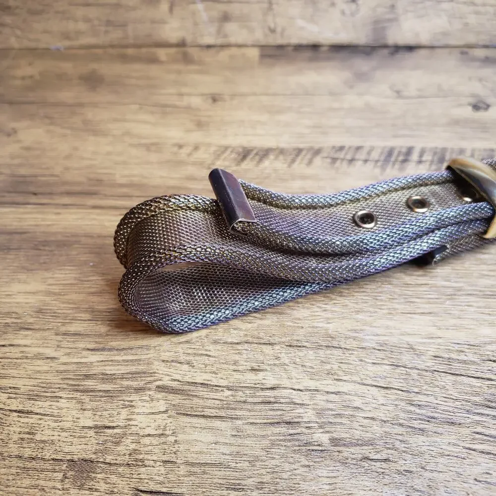 VTG Swallow Gold mesh rolled edge belt size 32 in womens